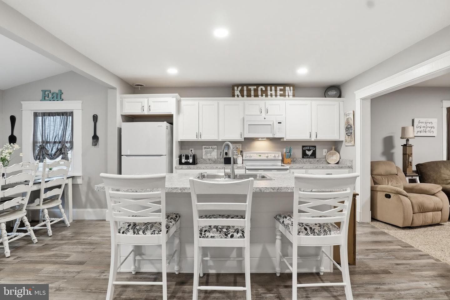 538 York Street photo 13