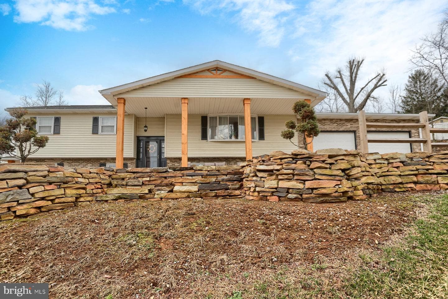15 Highland Circle photo 2