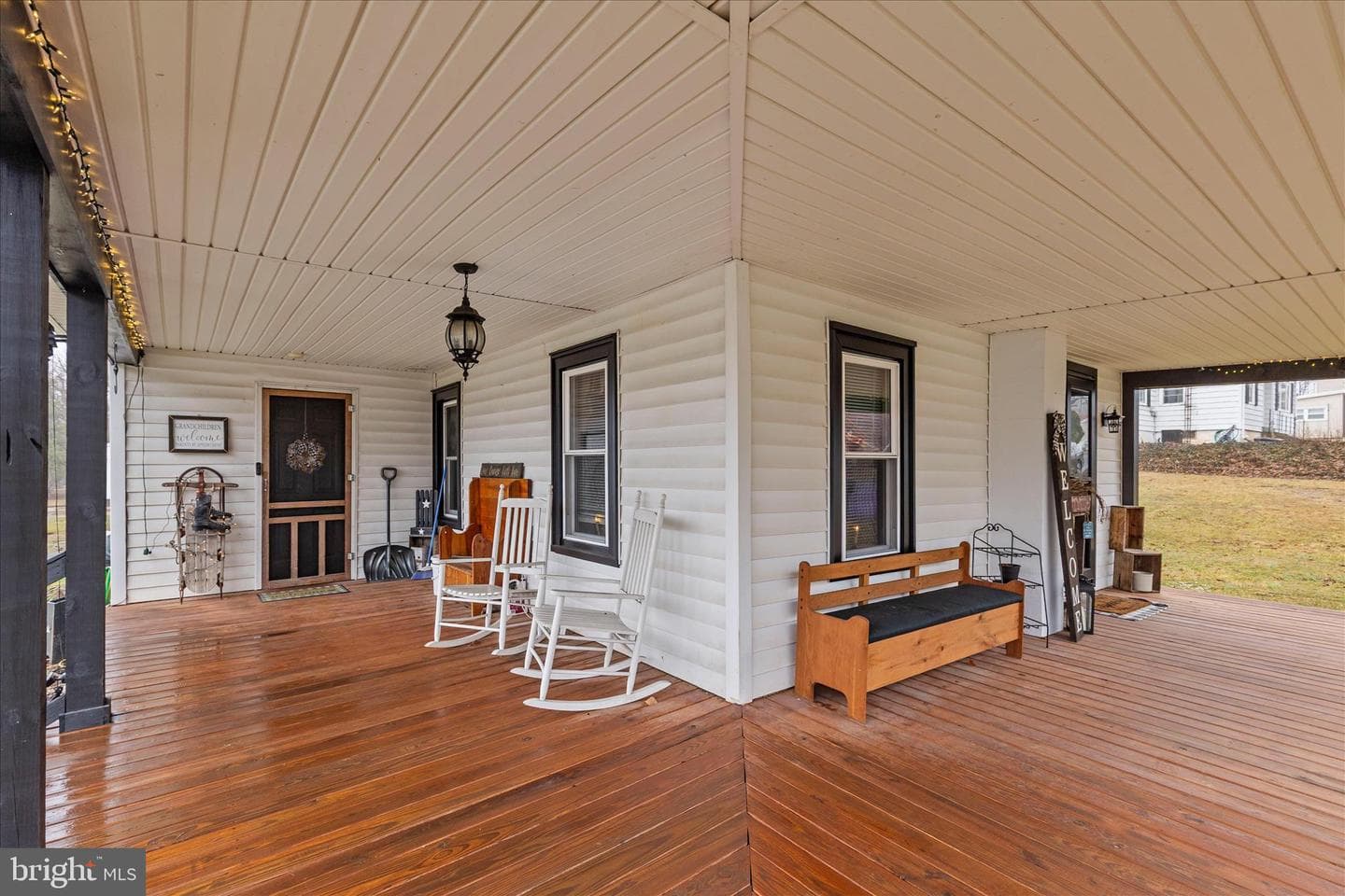 2250 Marion photo 23