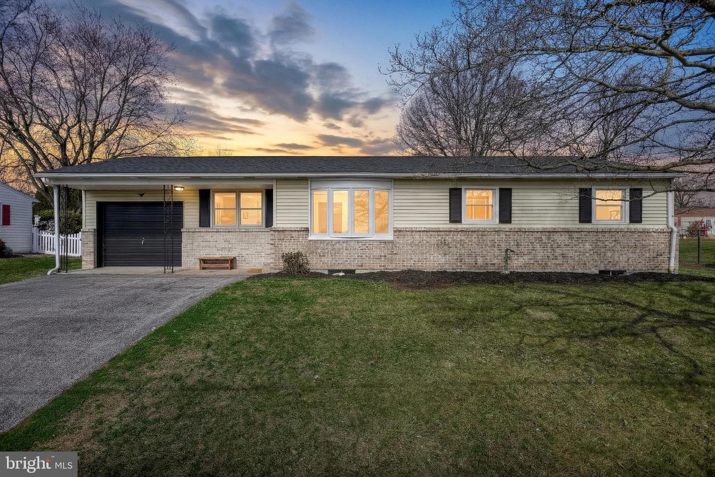 2707 Emig Mill Road photo 3