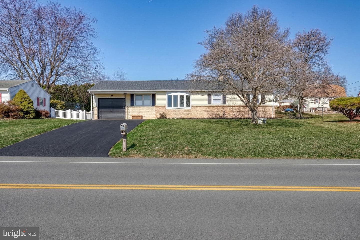 2707 Emig Mill Road photo 4