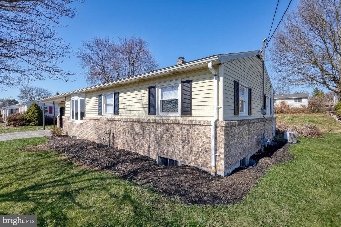 2707 Emig Mill Road photo 8