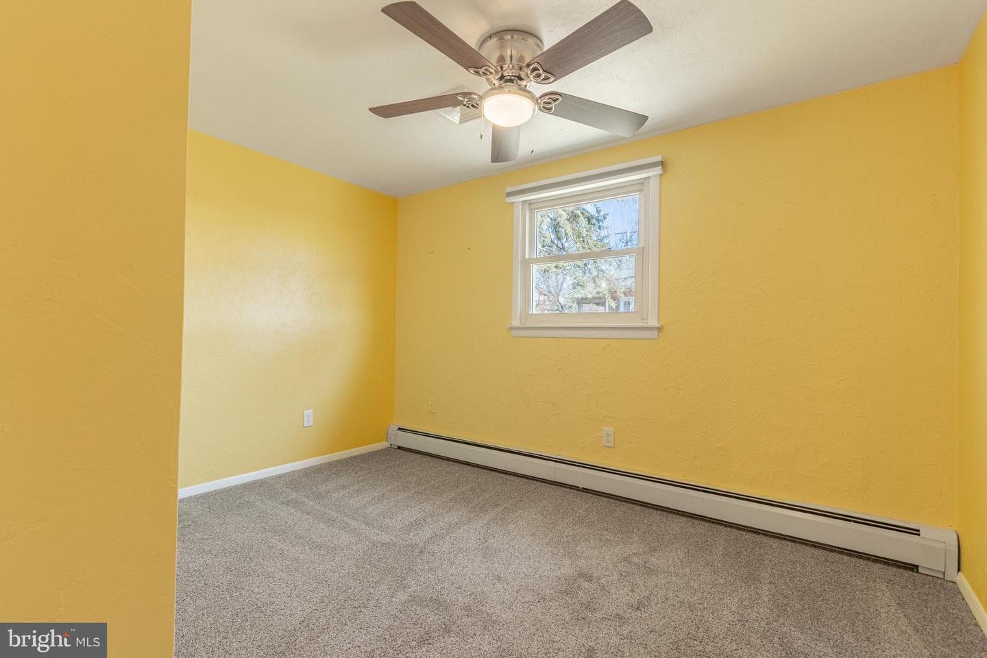282 E Broadway photo 30