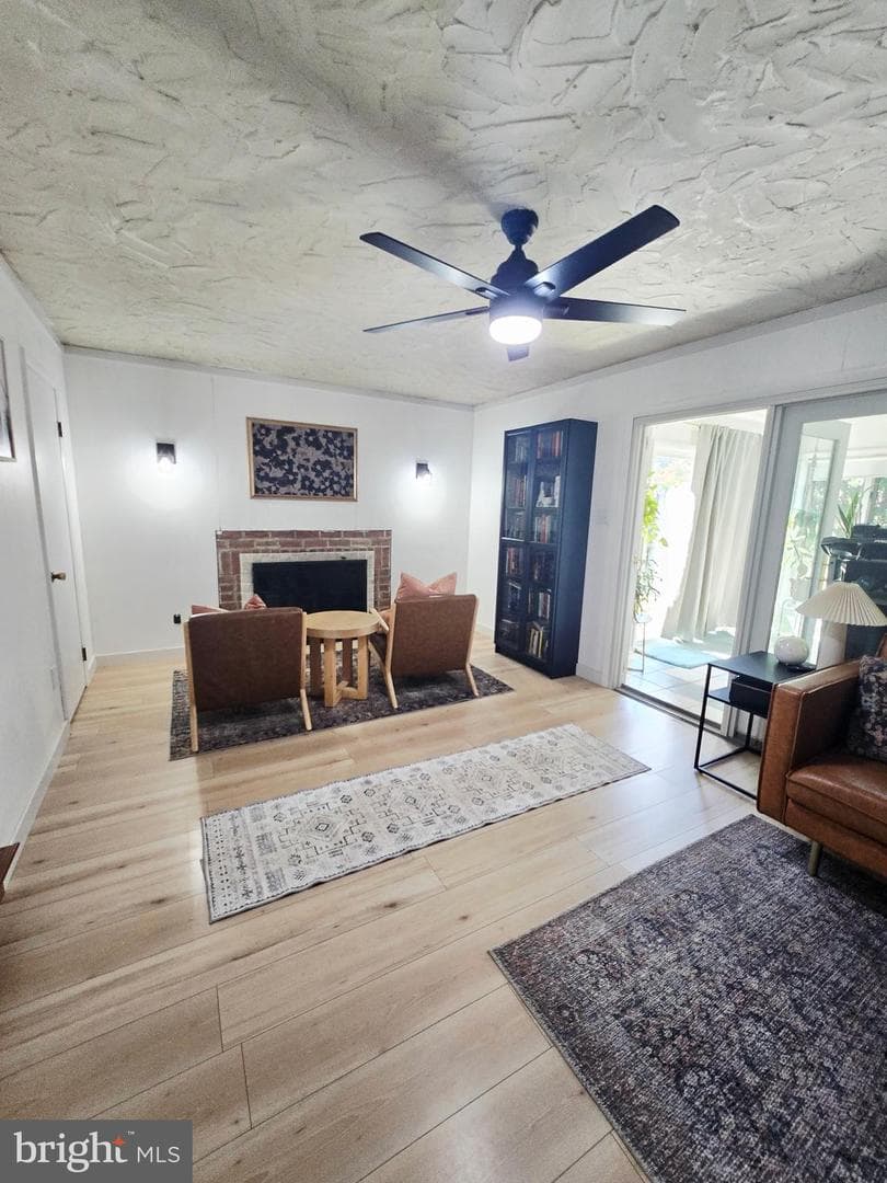 966 Mccosh Street photo 19