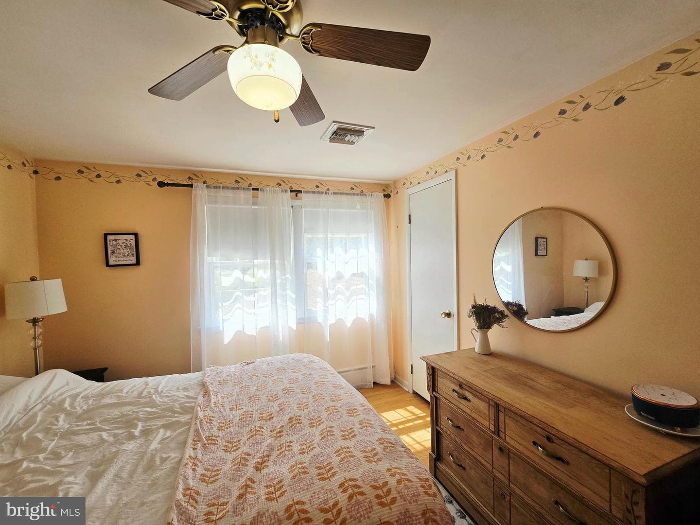 966 Mccosh Street photo 25