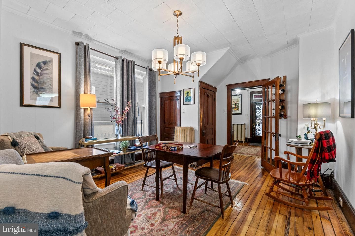 25 E Franklin Street photo 13