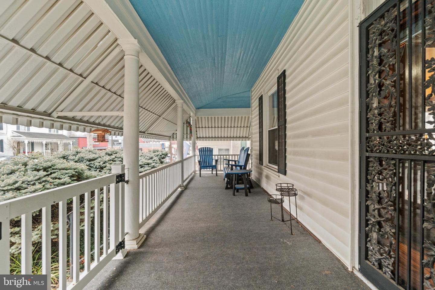 25 E Franklin Street photo 4