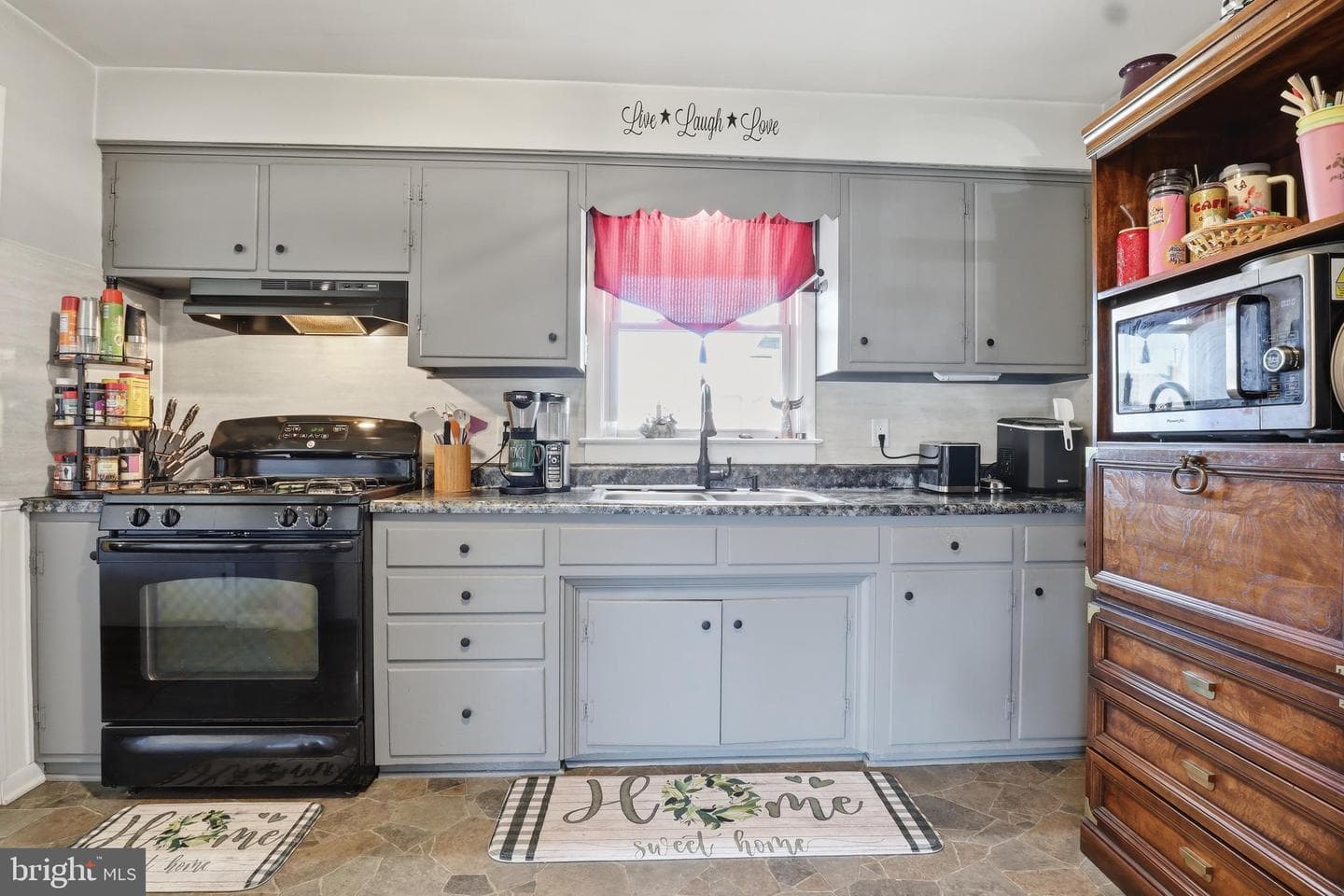1484 Clayoma Avenue photo 6