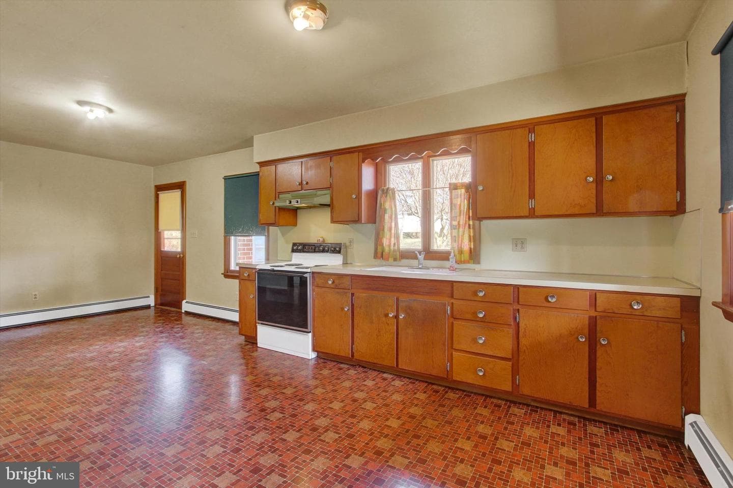 5170 Glen Echo Road photo 7