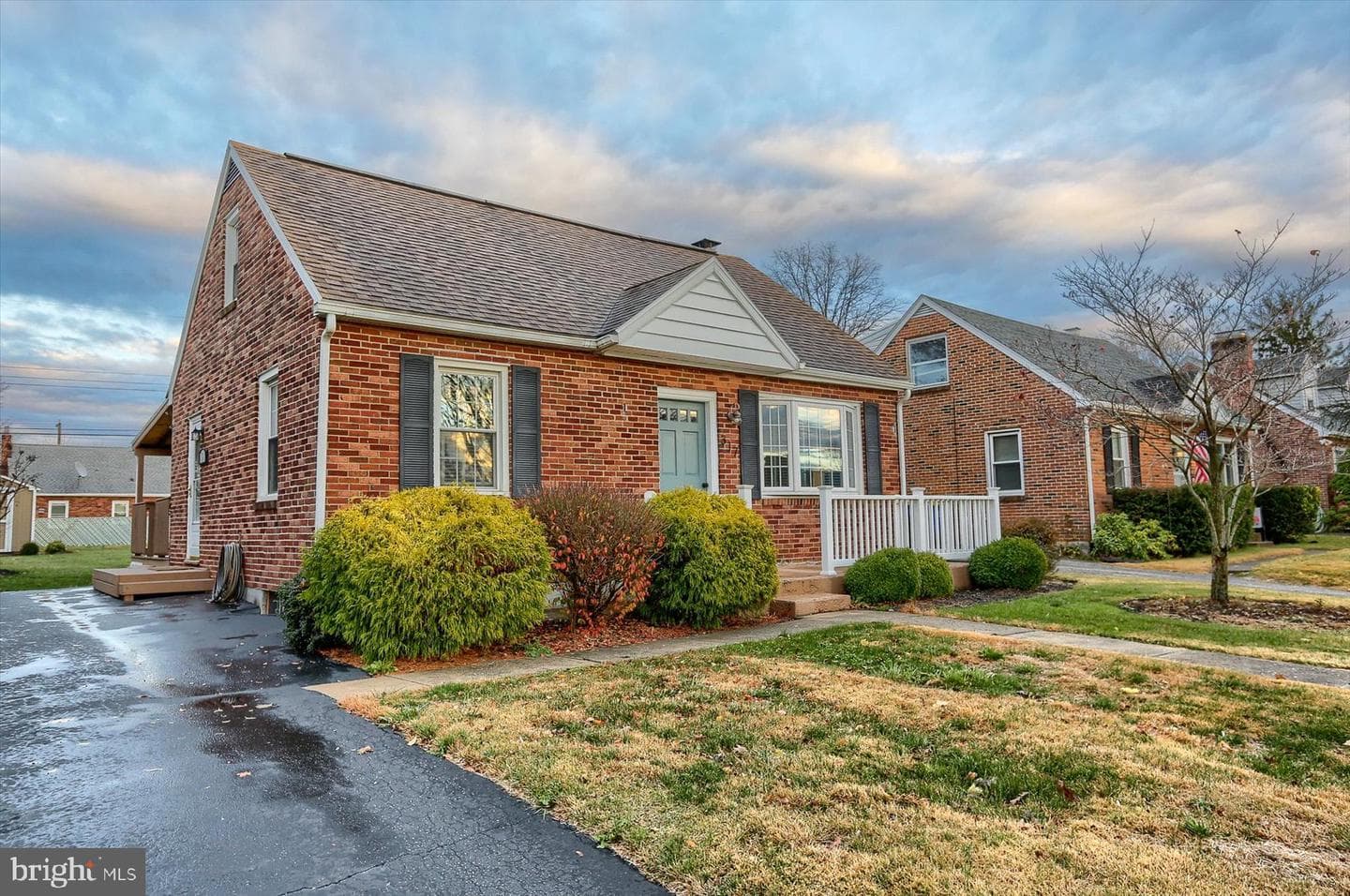 317 Greystone Road photo 2
