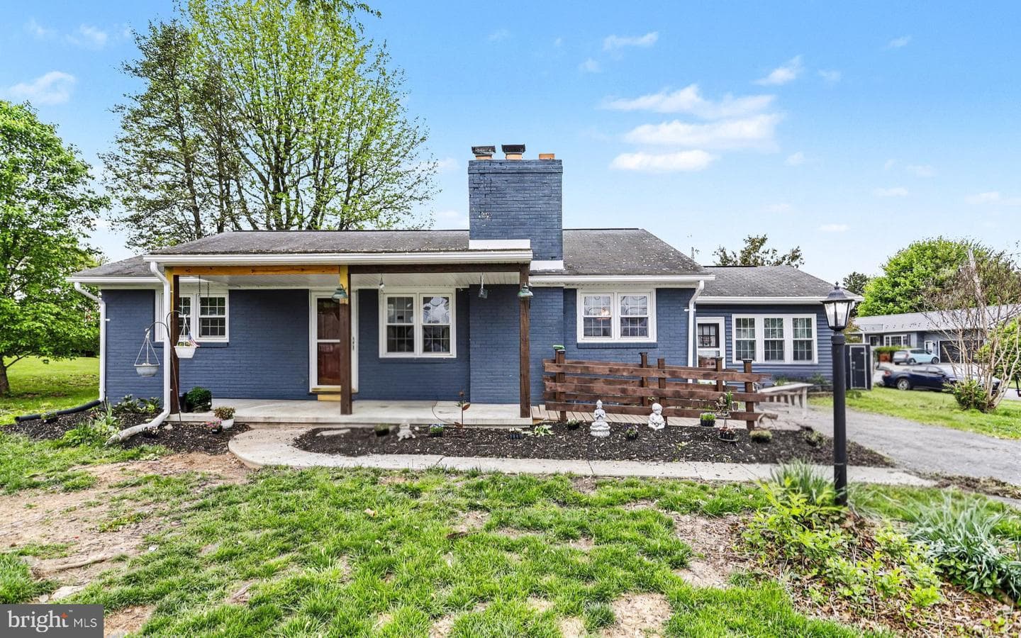 212 Barcroft Road