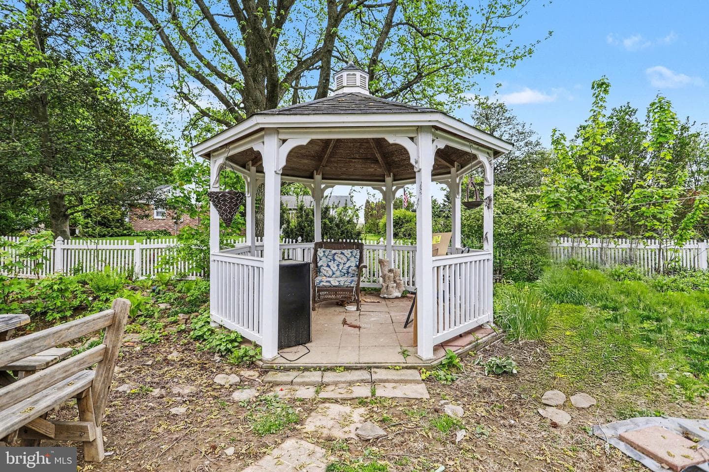 212 Barcroft Road photo 15