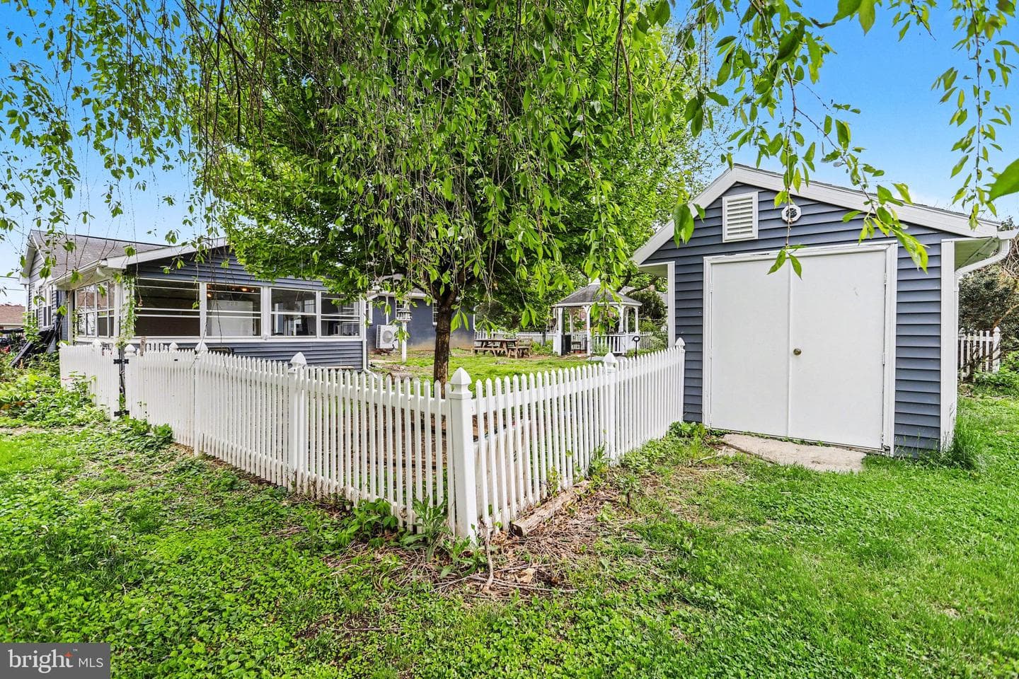 212 Barcroft Road photo 17