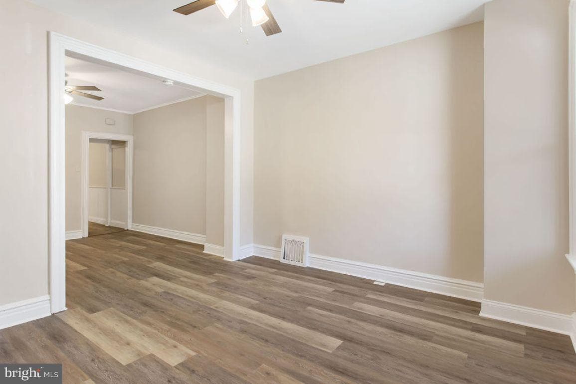 211 Fulton Street photo 3