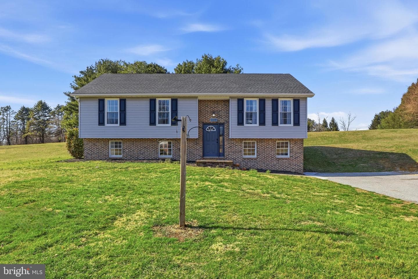 339 Lay Road photo 5