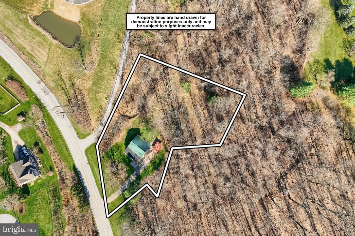 905 Chambers Road photo 2