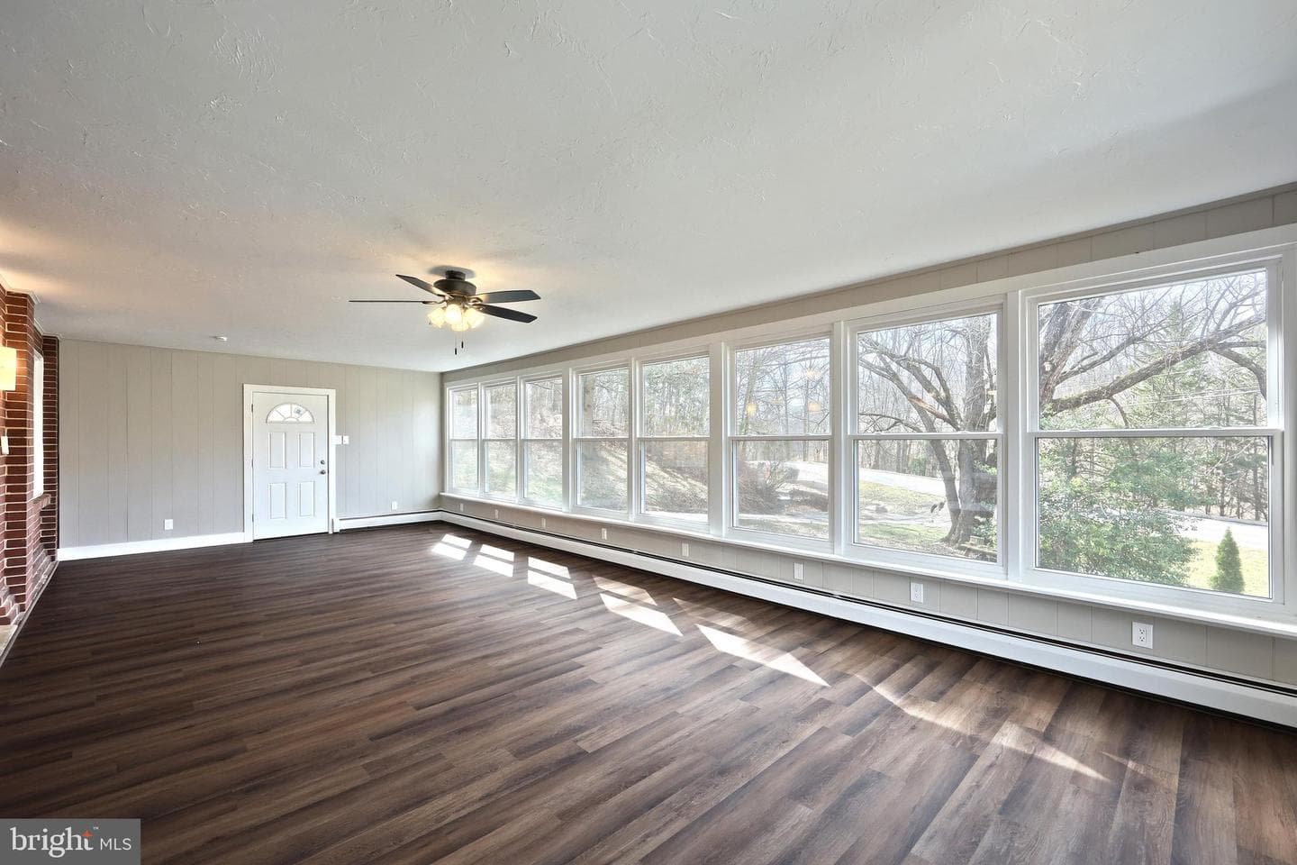 905 Chambers Road photo 25