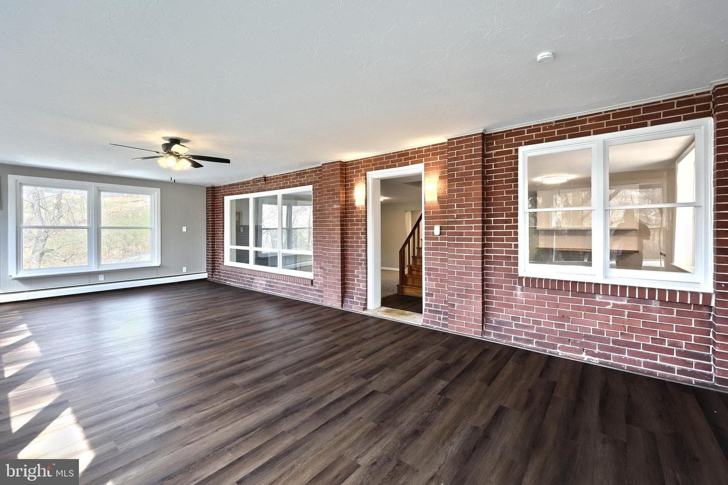 905 Chambers Road photo 26