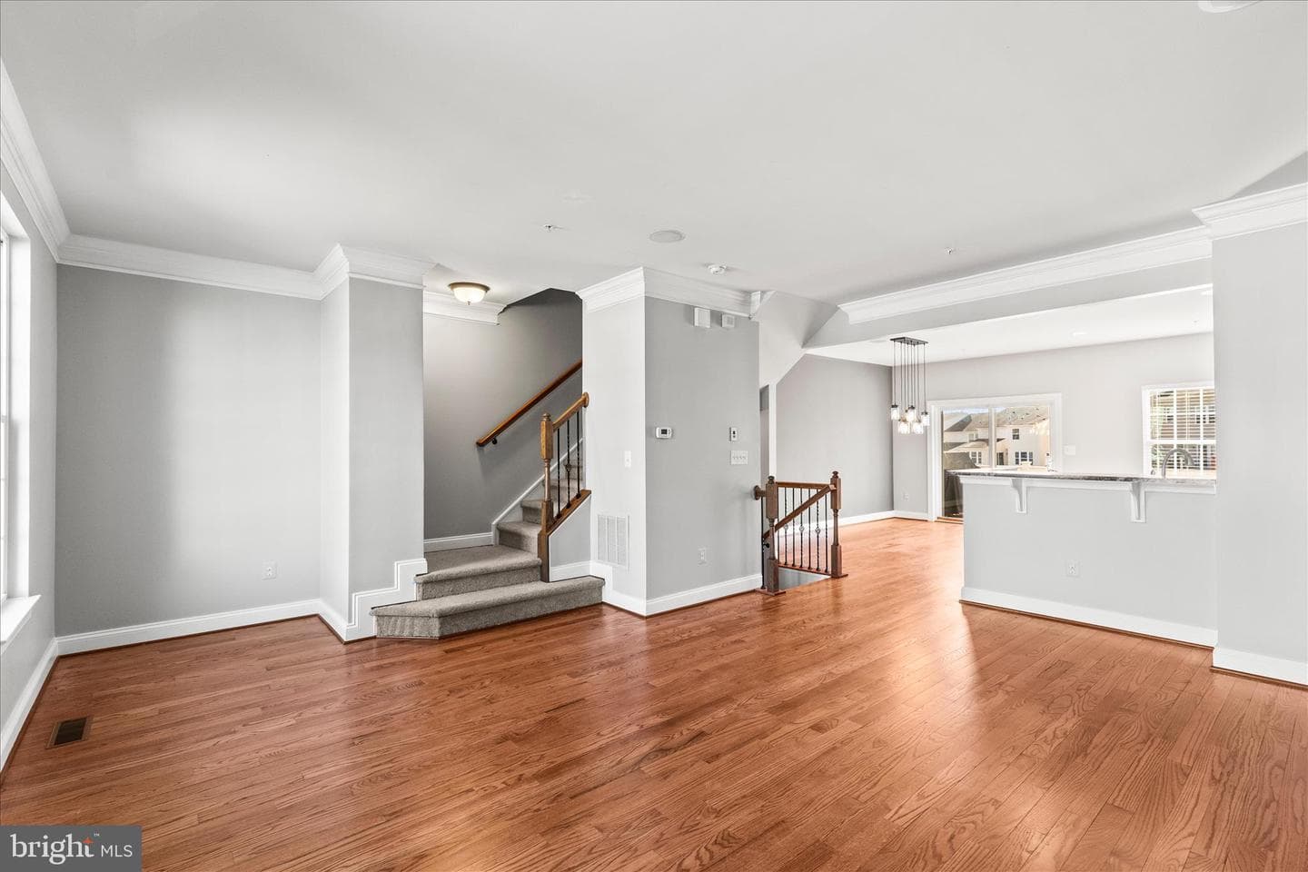 854 Blossom Drive photo 12
