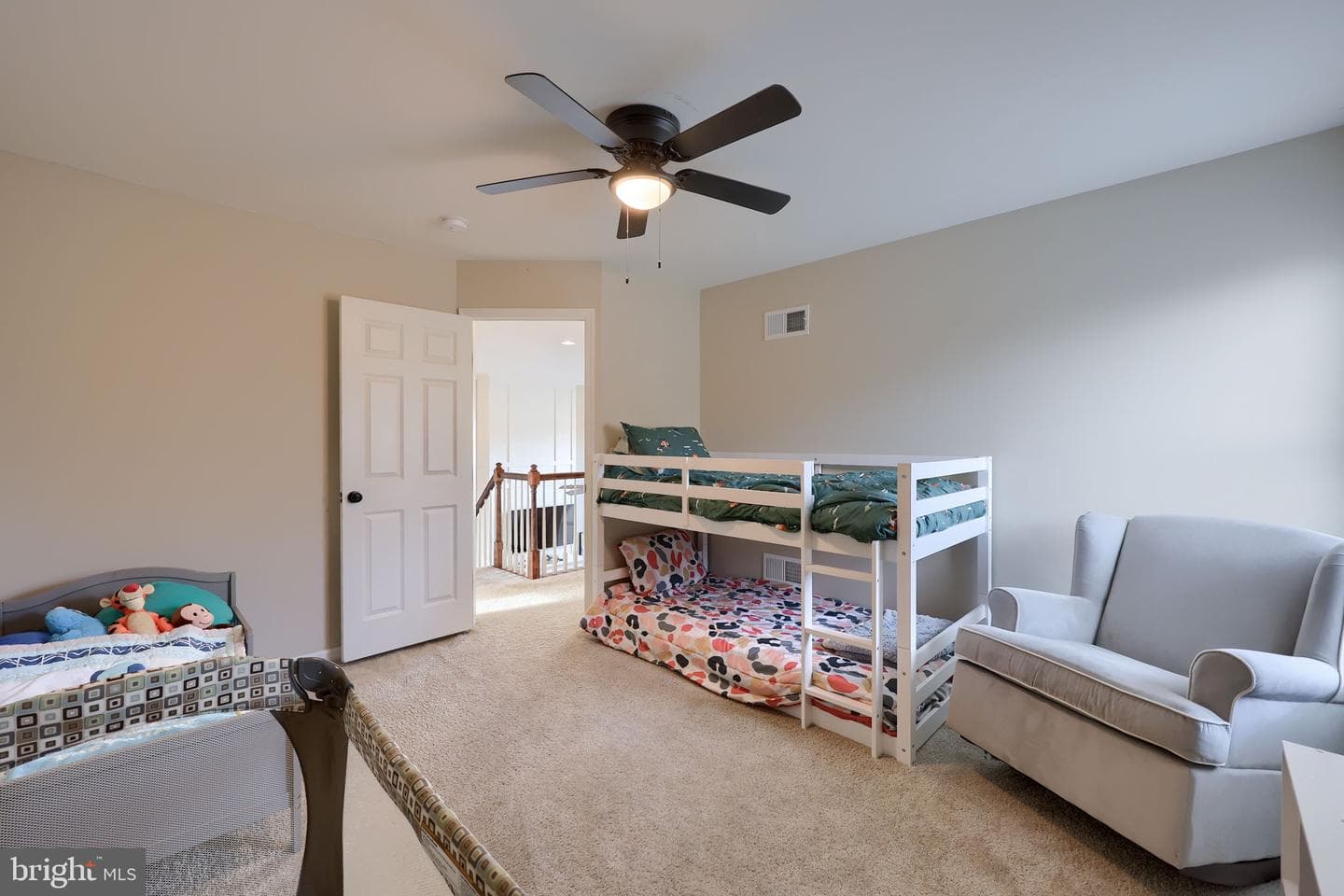 8 Ivanhoe Lane photo 54