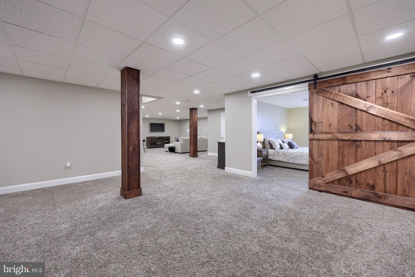 8 Ivanhoe Lane photo 63