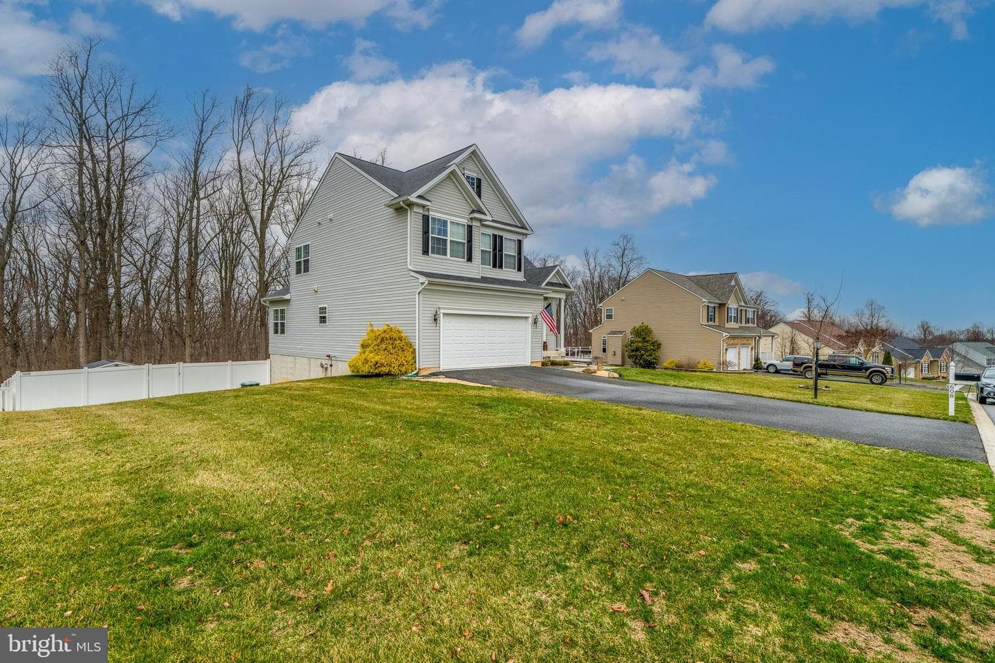 608 Misty Hill Drive photo 45