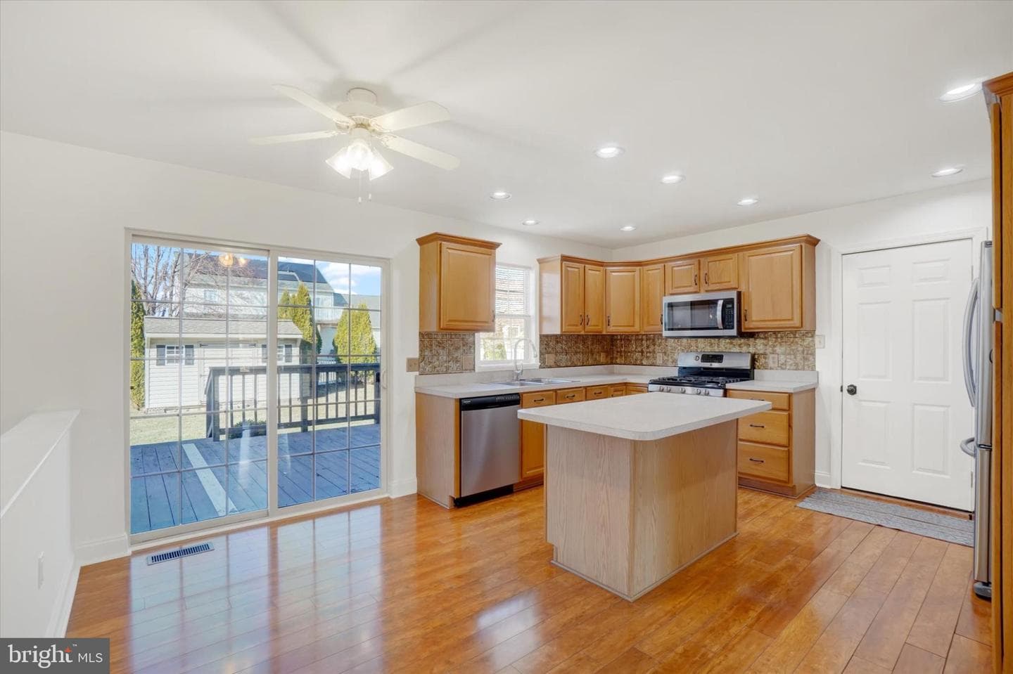 3014 Bitternut Boulevard photo 8