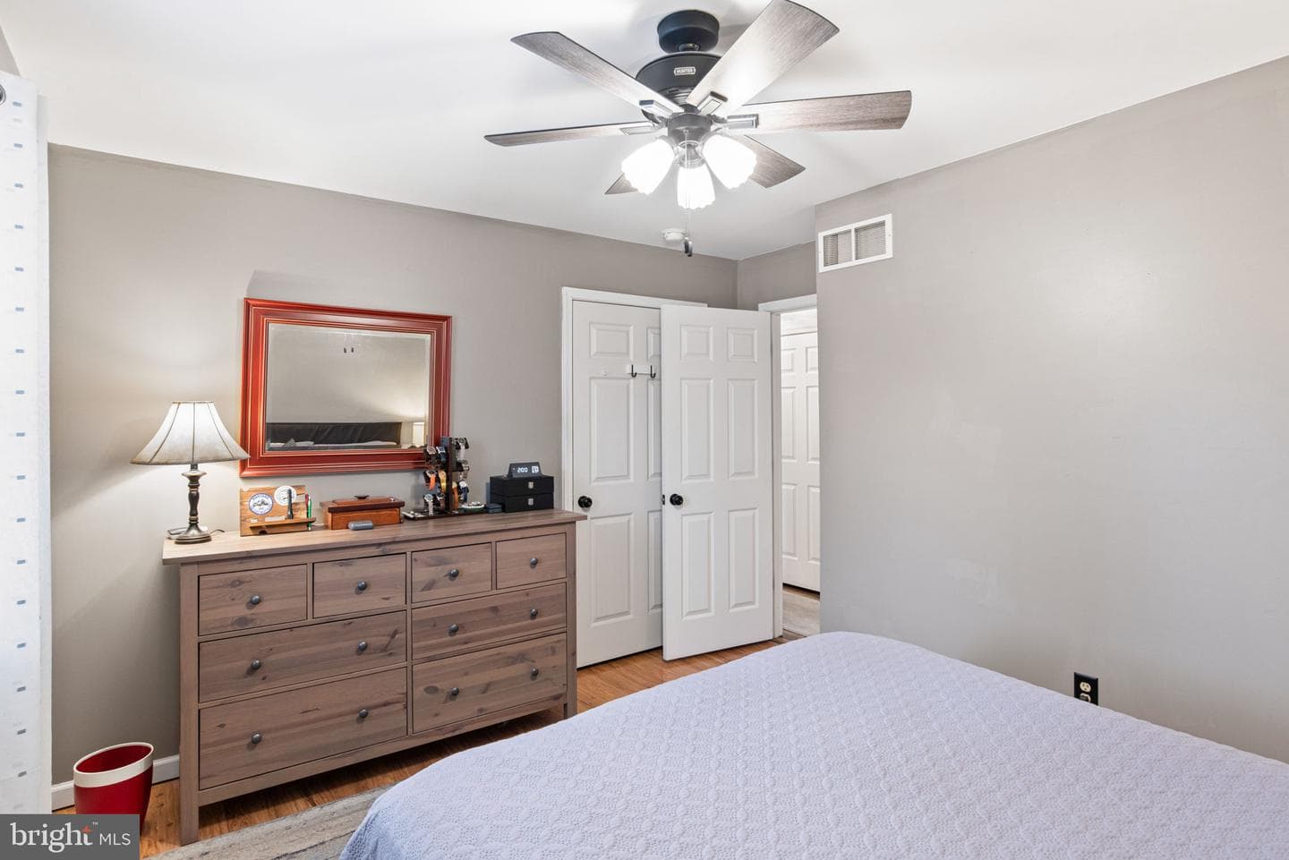 35 Hemlock Lane photo 16