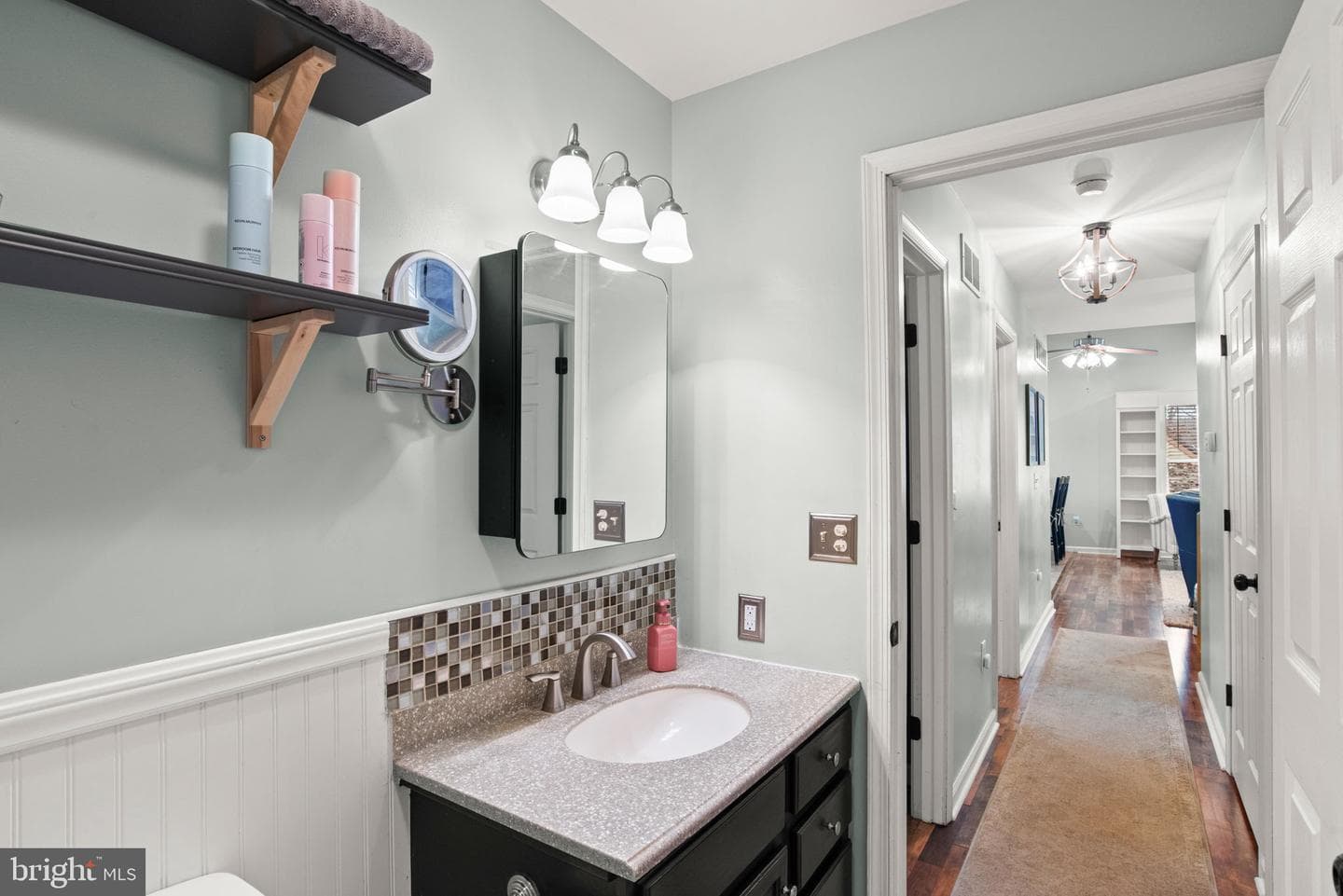 35 Hemlock Lane photo 18