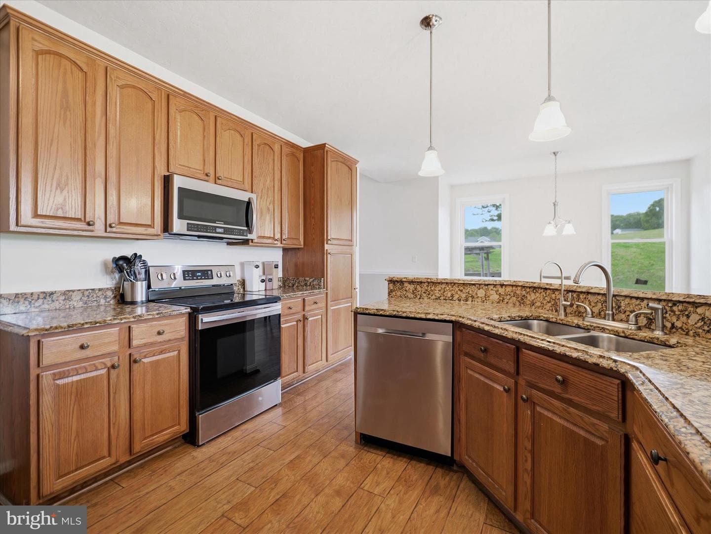 104 Frogtown Road photo 9