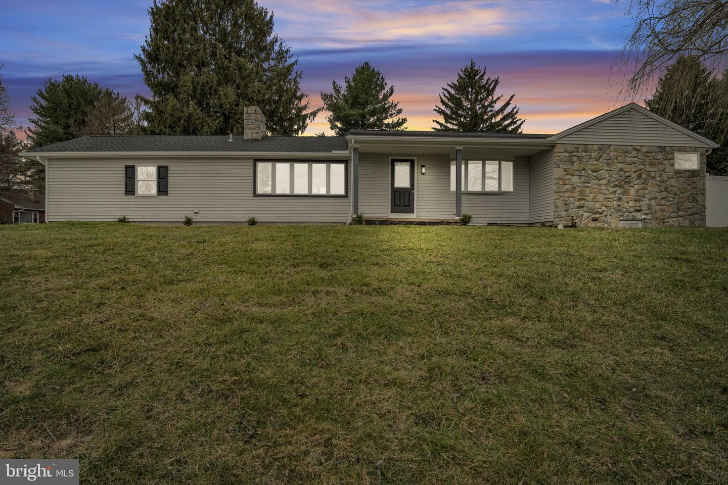7 Crescent Drive