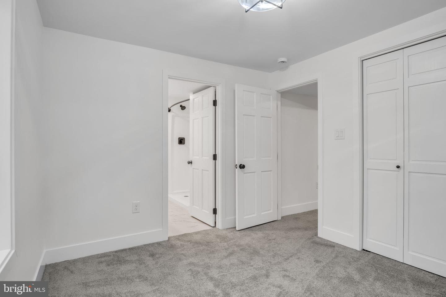 7 Crescent Drive photo 24