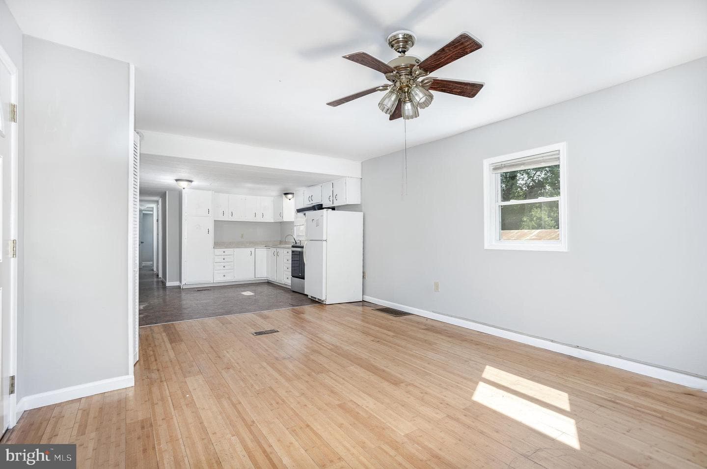 40 Meadowbrook Court photo 5