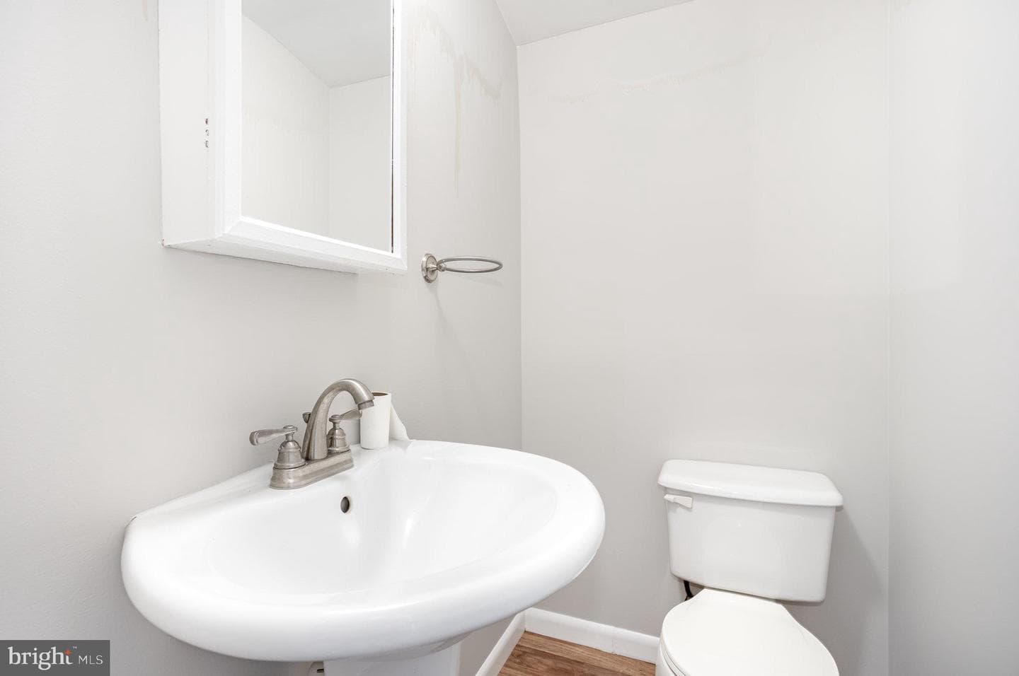 40 Meadowbrook Court photo 6