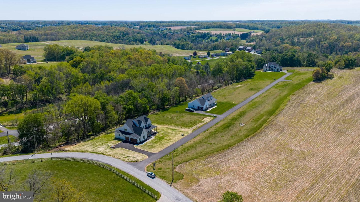 Lot 10 Savannah Model Harambe Overlook, Shrewsbury