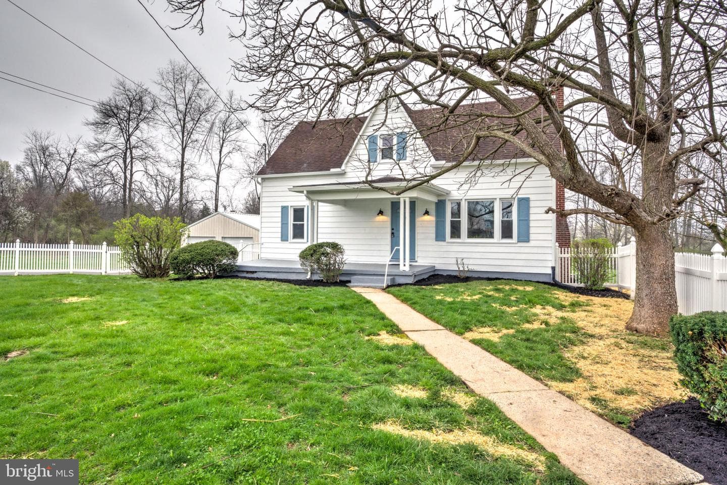 1965 Greenbriar Road photo 27