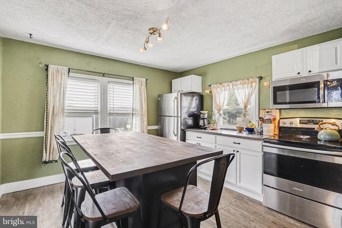 524 Hillcrest Road photo 6
