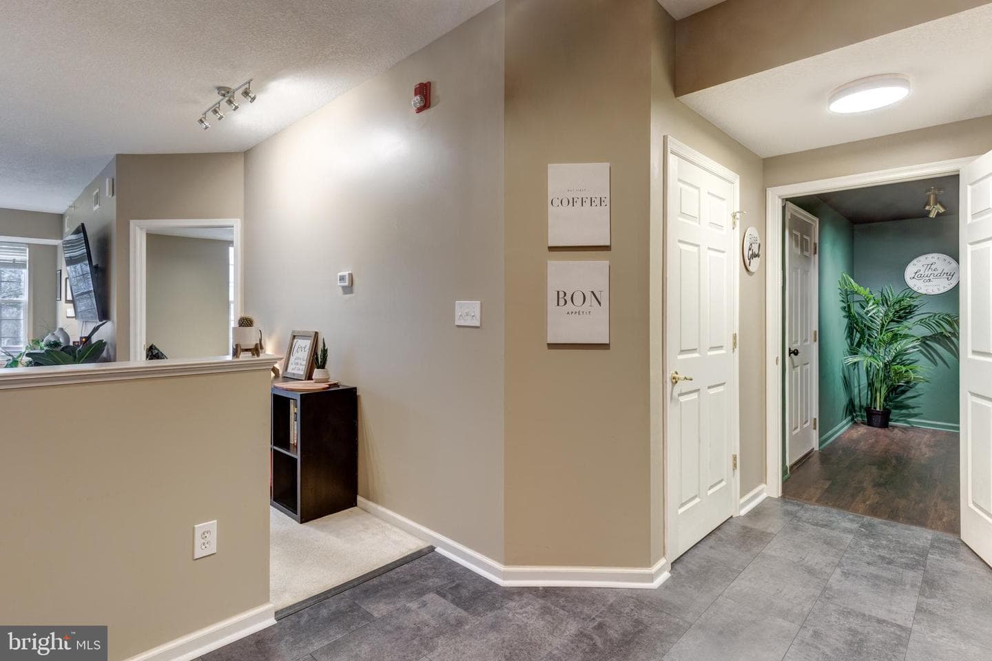 304 N Marshview Road #304 photo 14