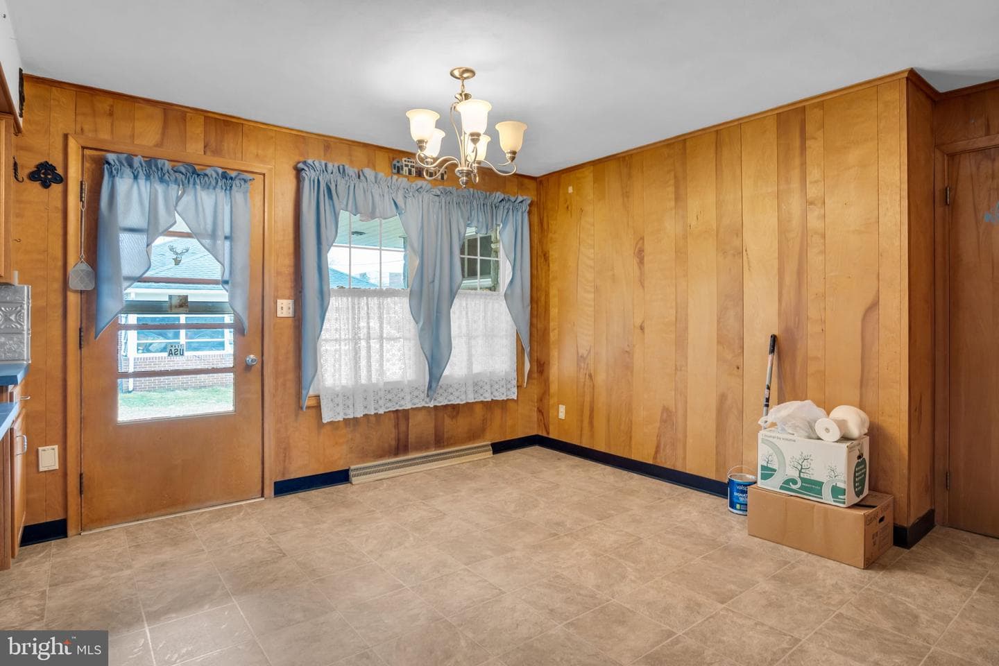 301 E Elm Avenue photo 6