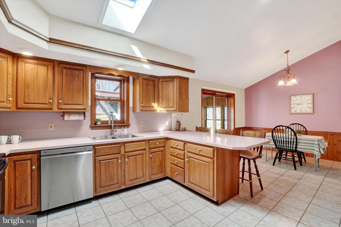 6747 Dark Hollow Road photo 10