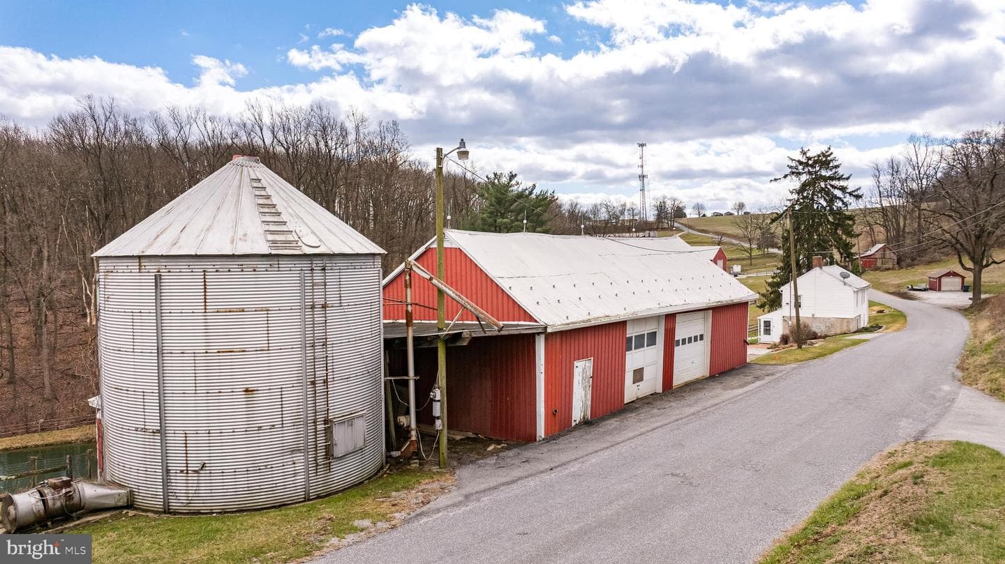 12706 High Point Road photo 49