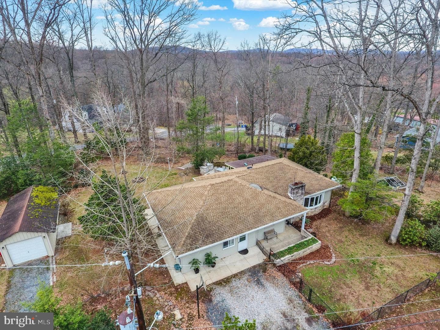 160 Kennedy Lane photo 4