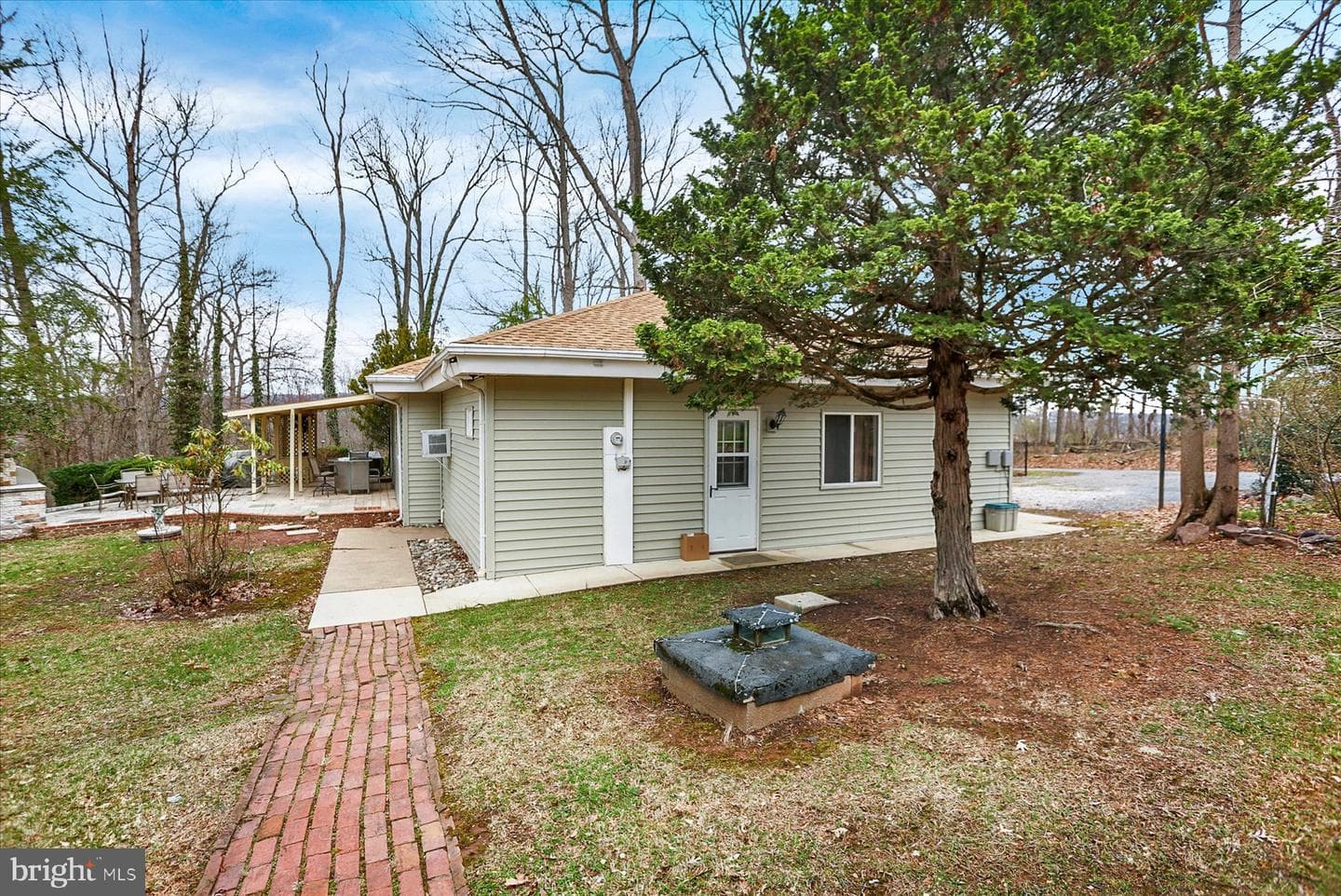 160 Kennedy Lane photo 41