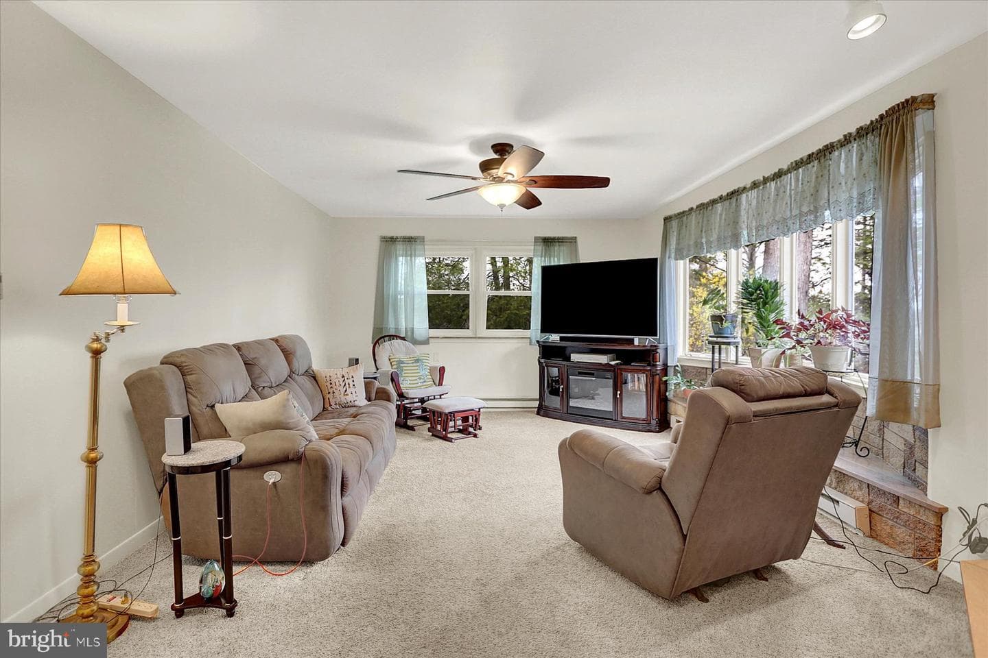 160 Kennedy Lane photo 8