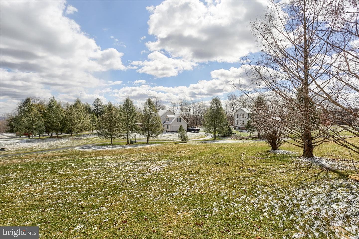 440 Whisler Road photo 32