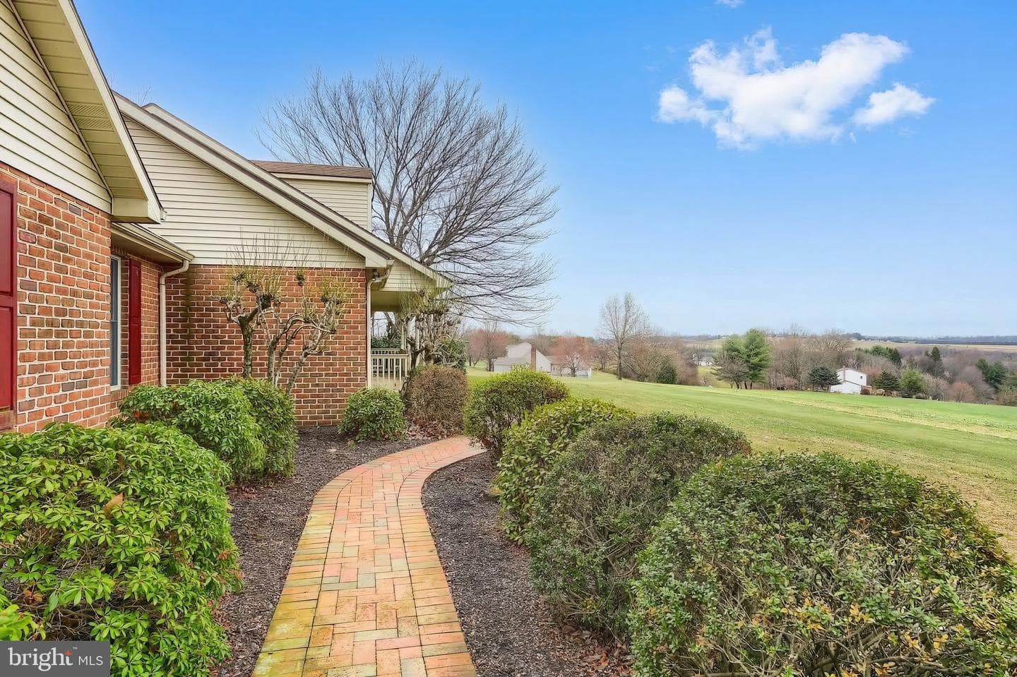 800 Kendale Road photo 11