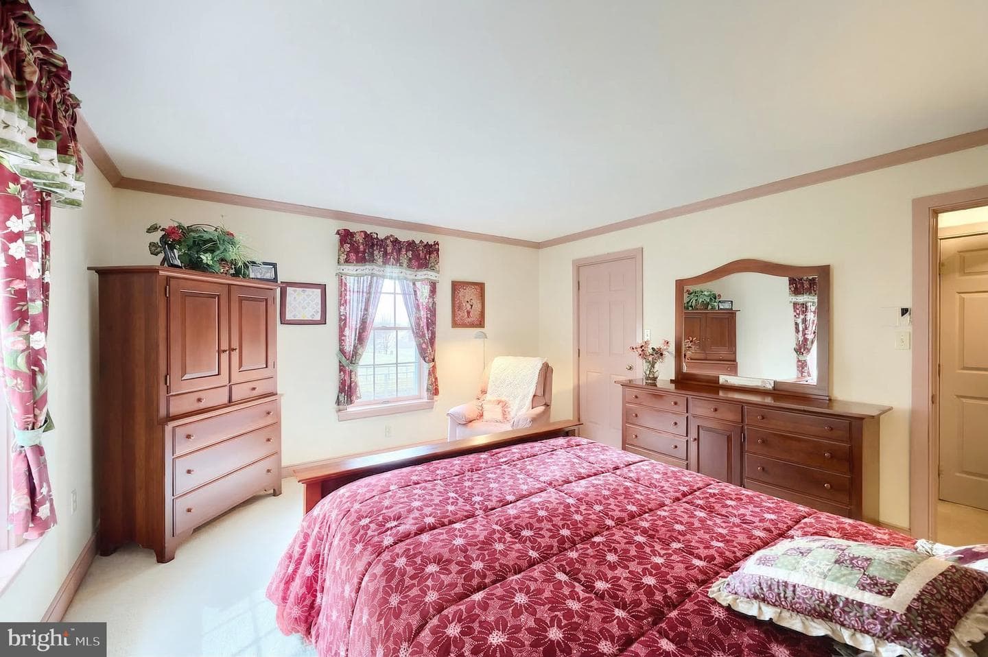 800 Kendale Road photo 39