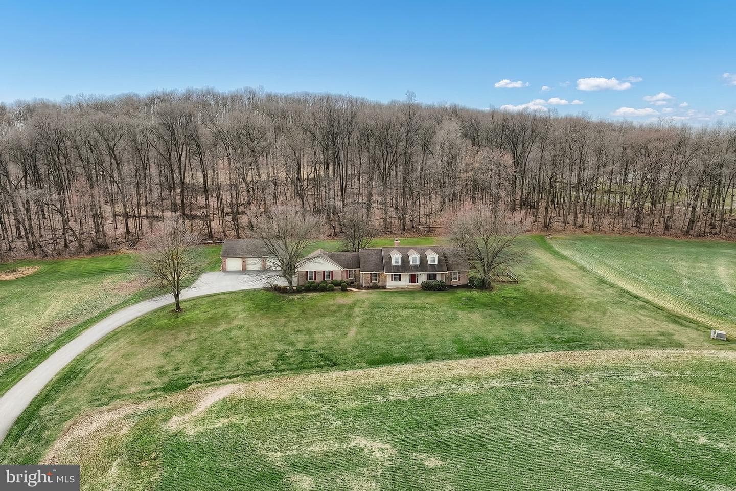 800 Kendale Road photo 5