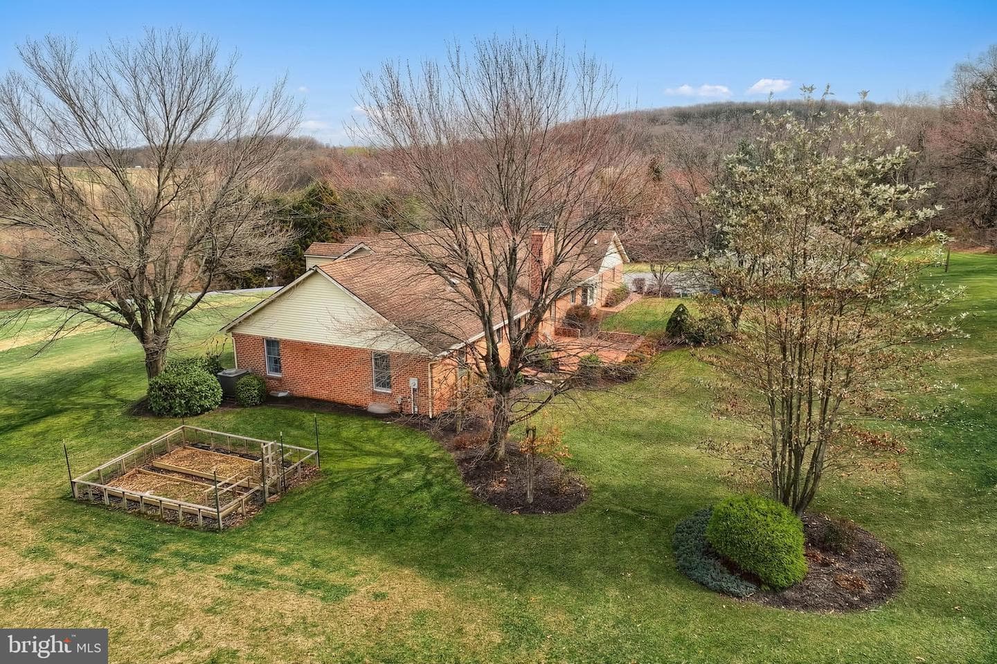 800 Kendale Road photo 7