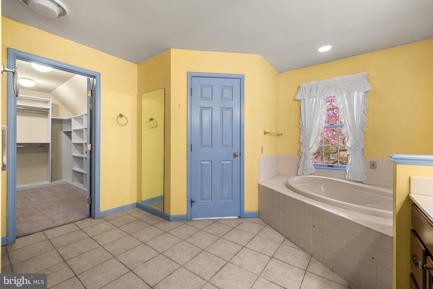 360 Dew Drop Road photo 26